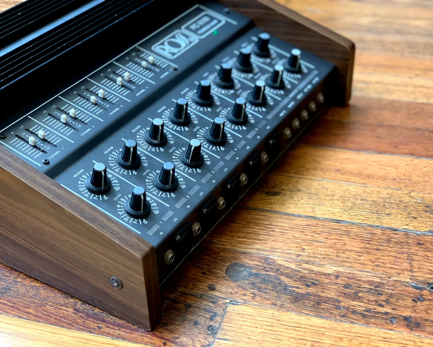 '80s ROSS PC 5100 Powered Console