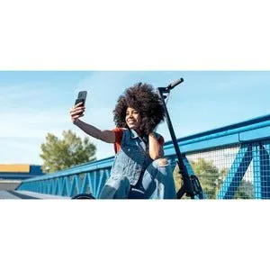 Belkin 5K Magnetic Wireless Power Bank   Stand, Black