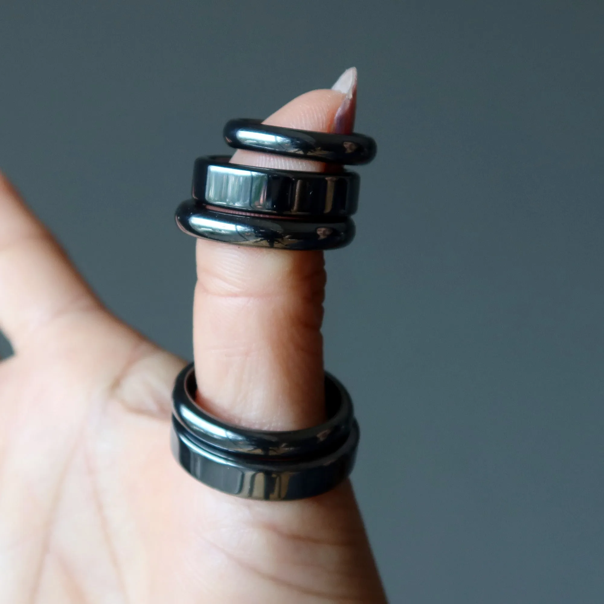 Hematine Stands Set of 5 Rings