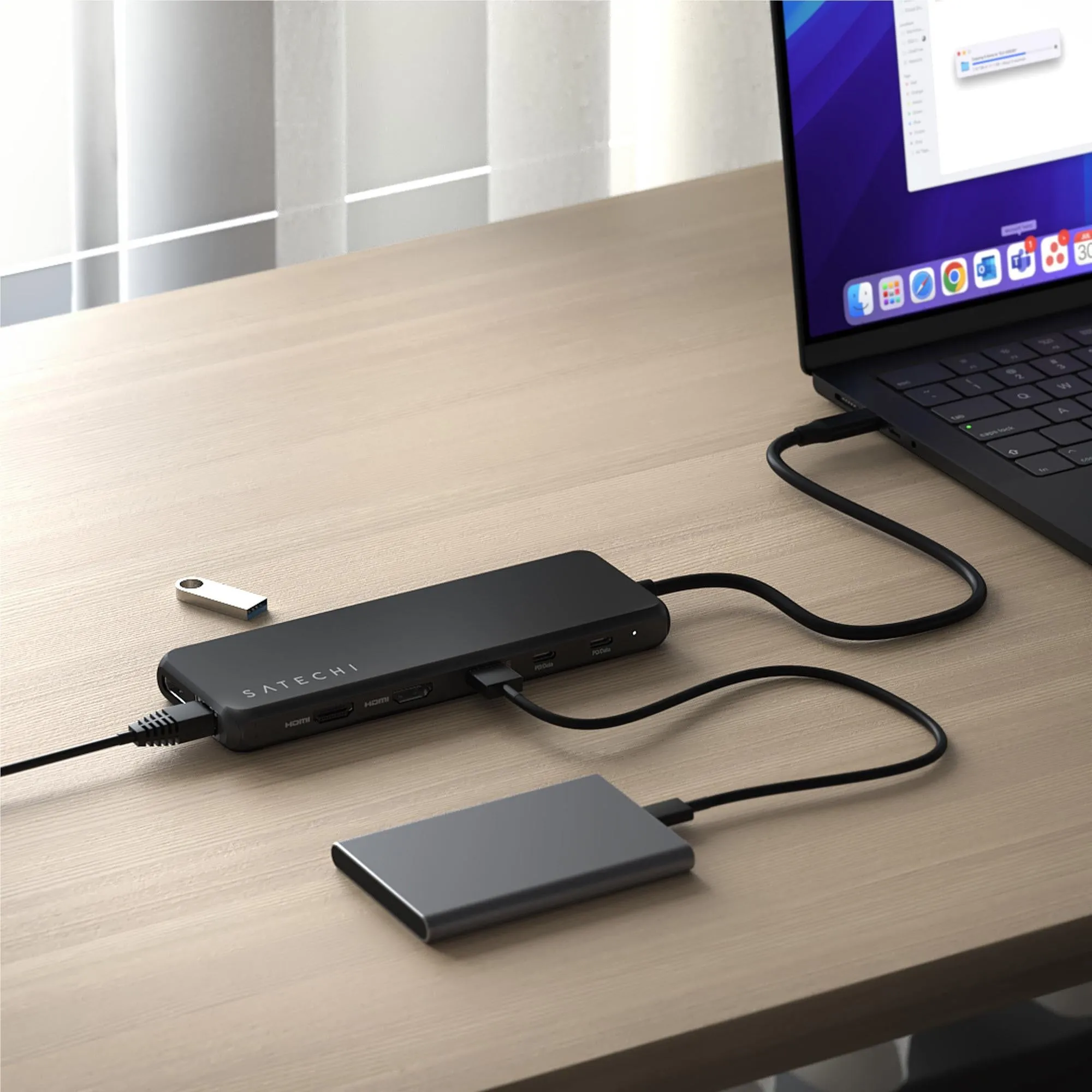 Satechi 13 in 1 USB-C Slim Hub (Black)